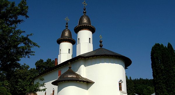 manastirea-varatec