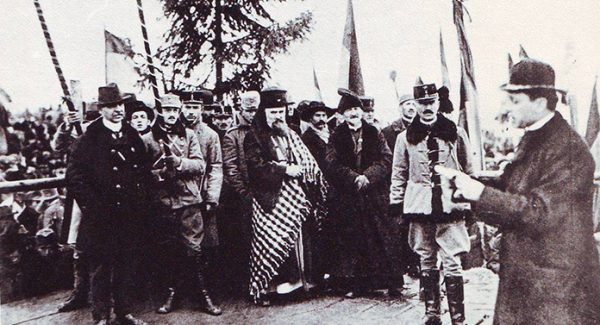 unire-alba-iulia-1918