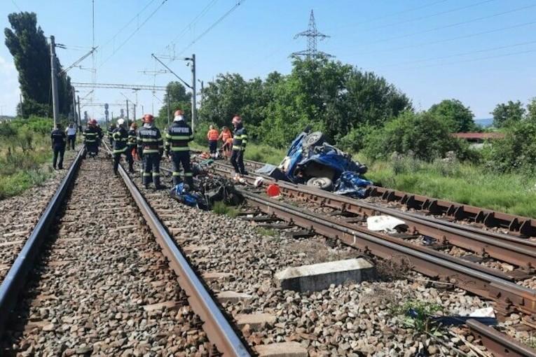 accident-tren-Bacau