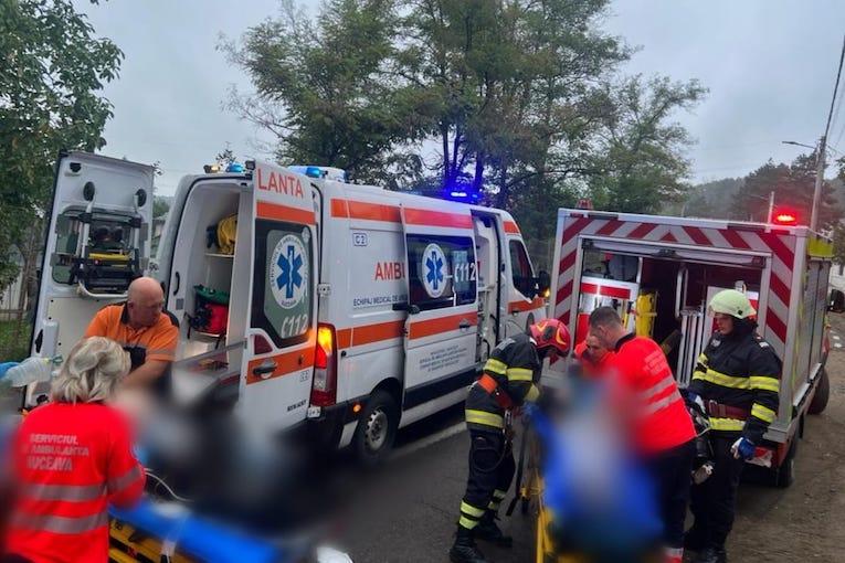 accident-masina-stalp