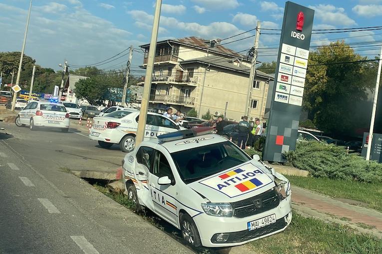 masini-politie-accident