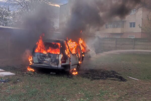 masina-foc-Roman