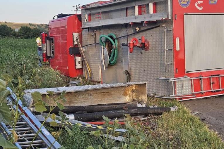 accident-masina-pompieri