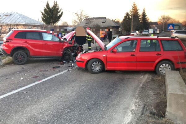 accident-Razboieni