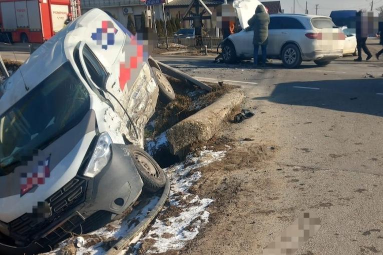 accident-Oglinzi
