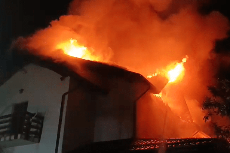 incendiu_Valea_Lupului