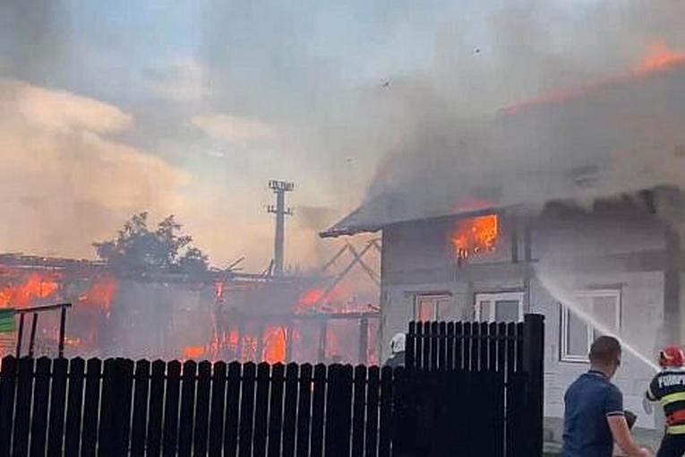 incendiu-Horodnic-de-Sus
