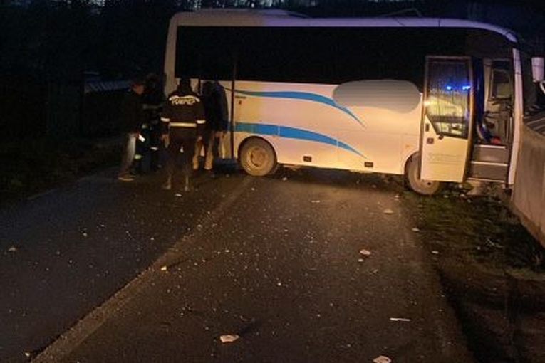 accident-autobuz