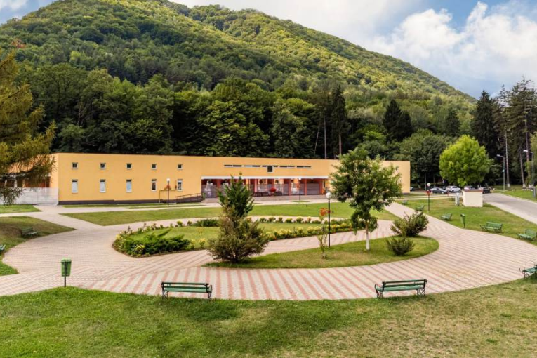 complex-Targu-Ocna